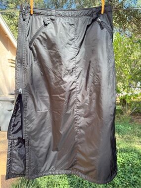 Full length Skhoop skirt, insulated